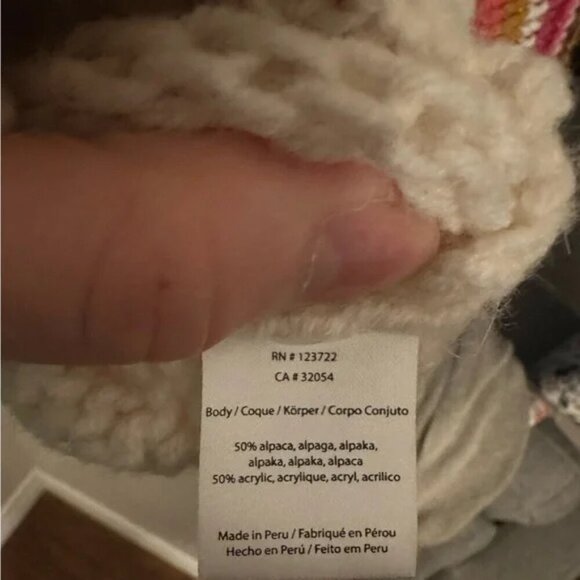 NWOT Xirena Alpaca Crewneck Sweater – Oversized Small ✨ - Picture 5 of 6